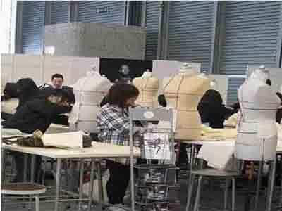 爆料新疆服装厂事件视频,揭露残酷劳动现实